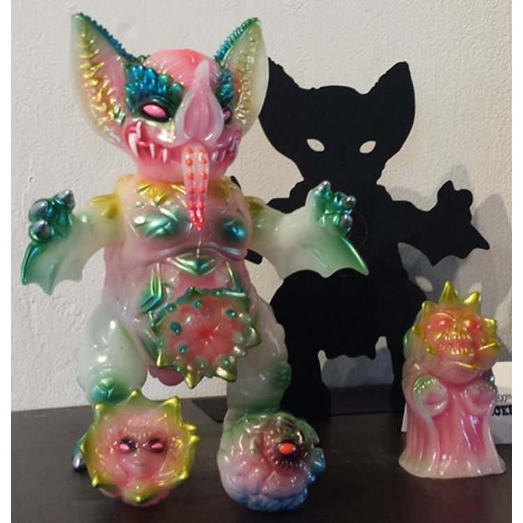Mockbat Custom by Paul Kaiju