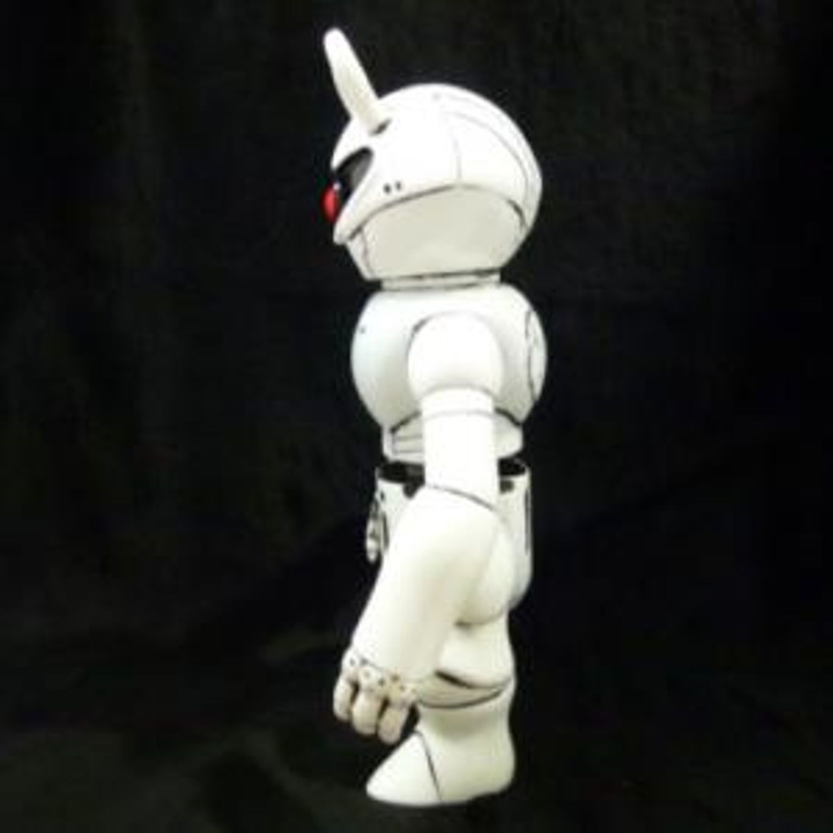 ANTHONY LLOYD - white