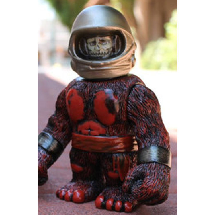 Deep Space Monster - Red - SDCC 2014 by Grody Shogun