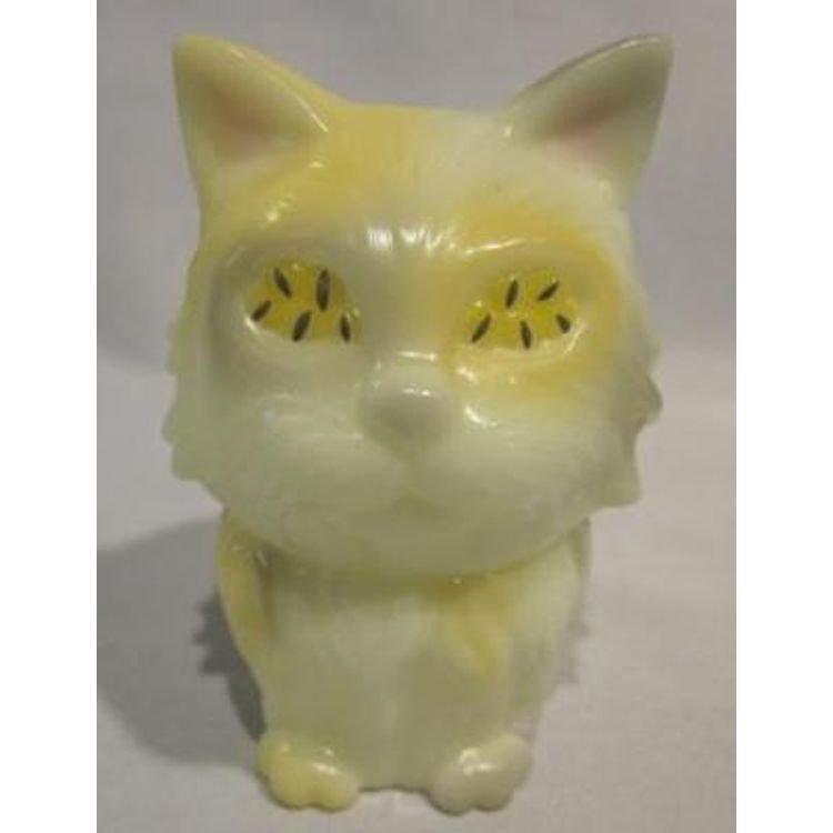 Many Eyes Cat - GID by Aya Takeuchi