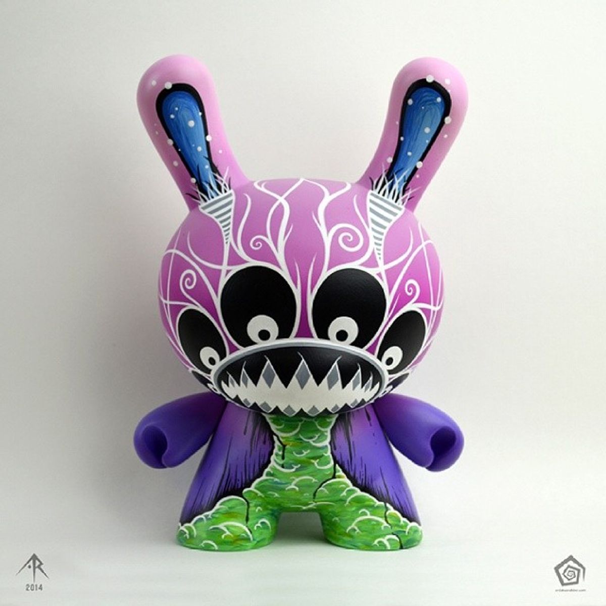 Inverted Ruck (8 Inch Custom)