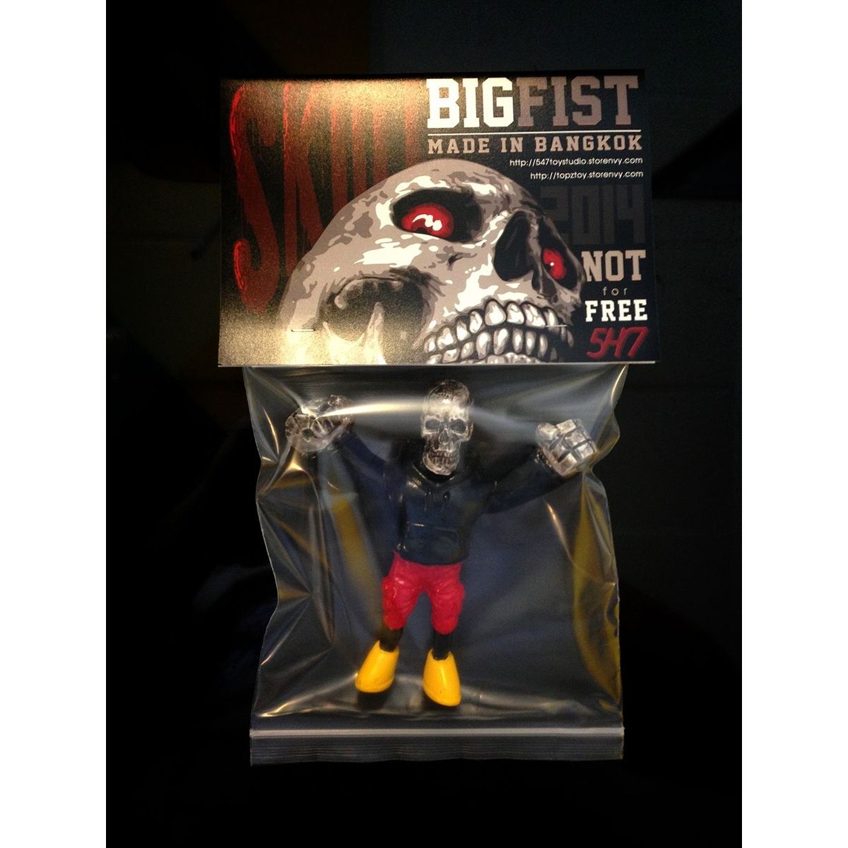 SKULL BIGFIST (MICKY MOUSE STYLE)