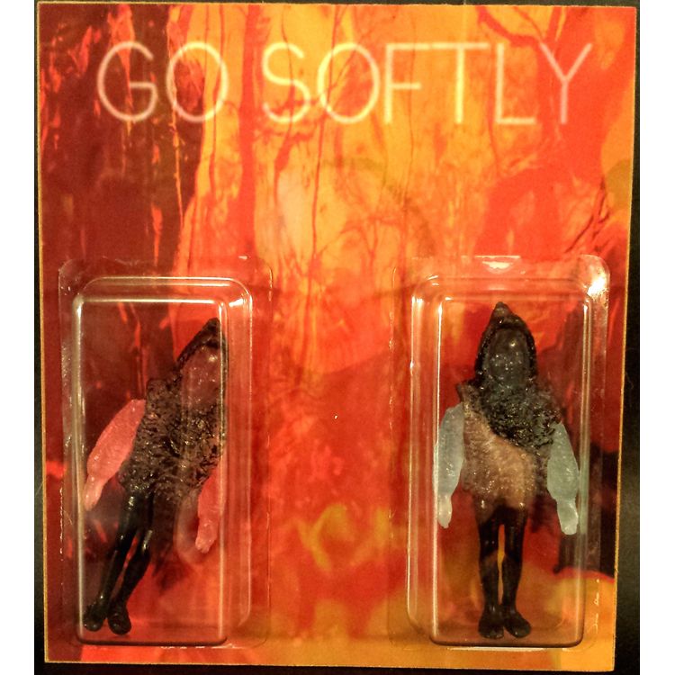 GO SOFTLY/JUNGOL "RED & BLUE HOOD GIRLS" RESIN DESIGNER TOY ART ACTION FIGURE SET by DERRICK LAUGLAUG (LOGLOG)