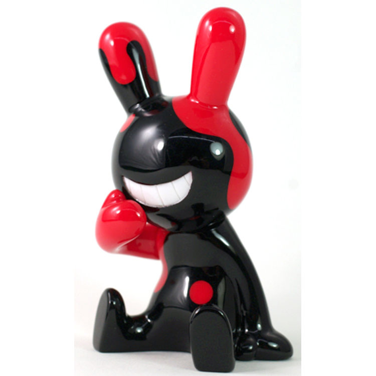 BLACK RABBiT Sitting - Benisakura red by Tadayuki Iwa (Black Rabbit)