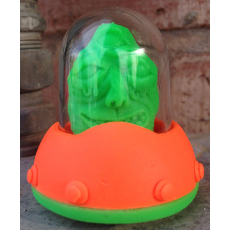 Mini Gusto UFO - green by BlurbleOne