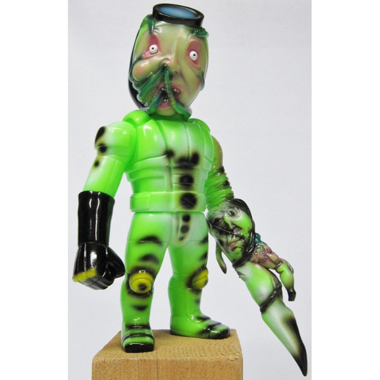 Sunshine Trooper - Invitation cabbageworm by Atom A. Amaresura