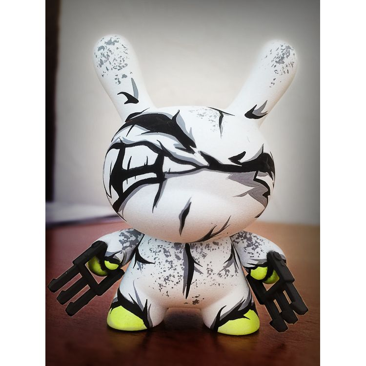 Blizzard Beast - Claws (Green) by Frank Montano