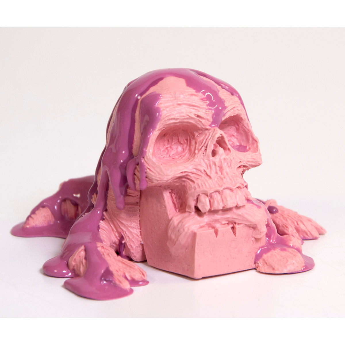 Skulor the Worm King - Strawberry Sundae