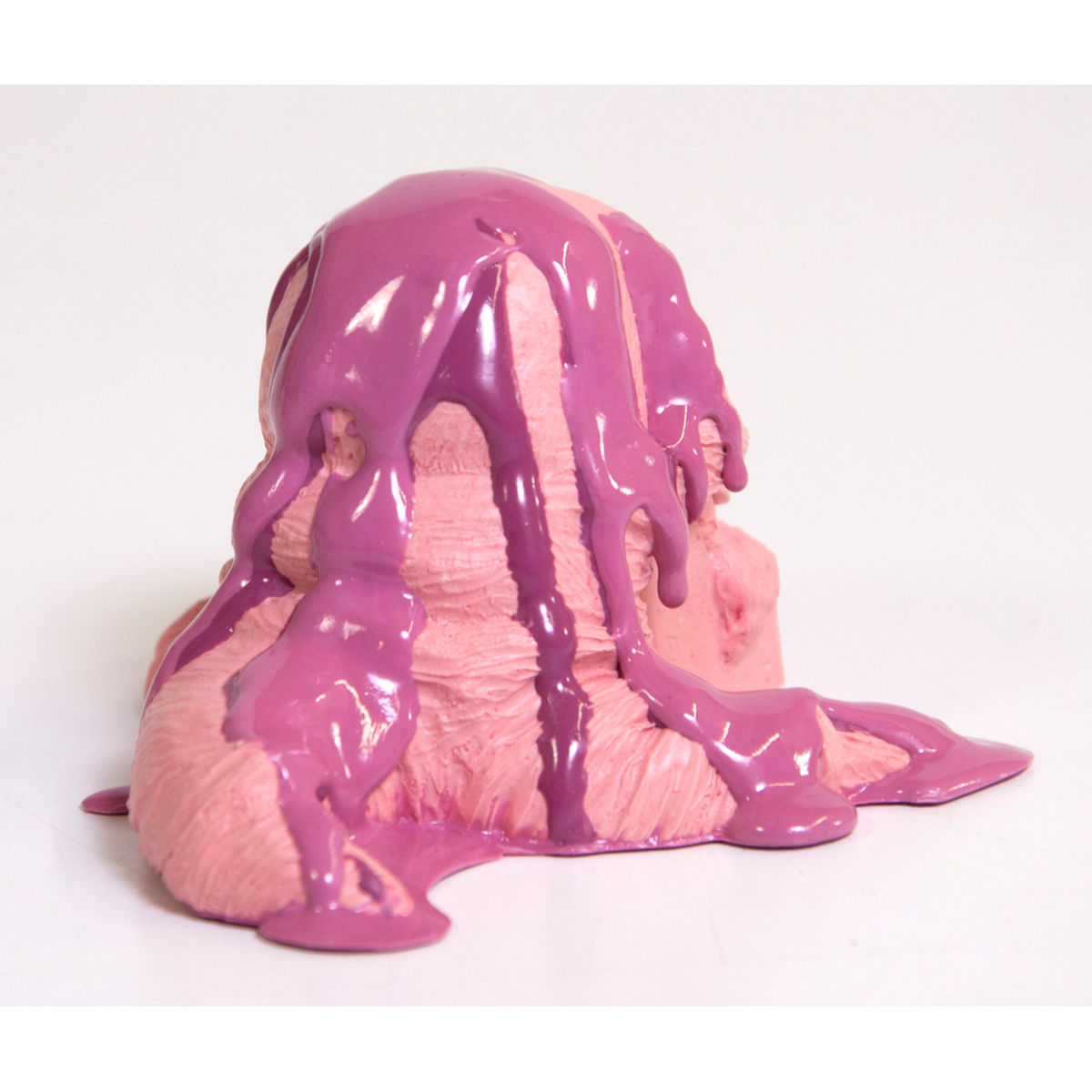 Skulor the Worm King - Strawberry Sundae