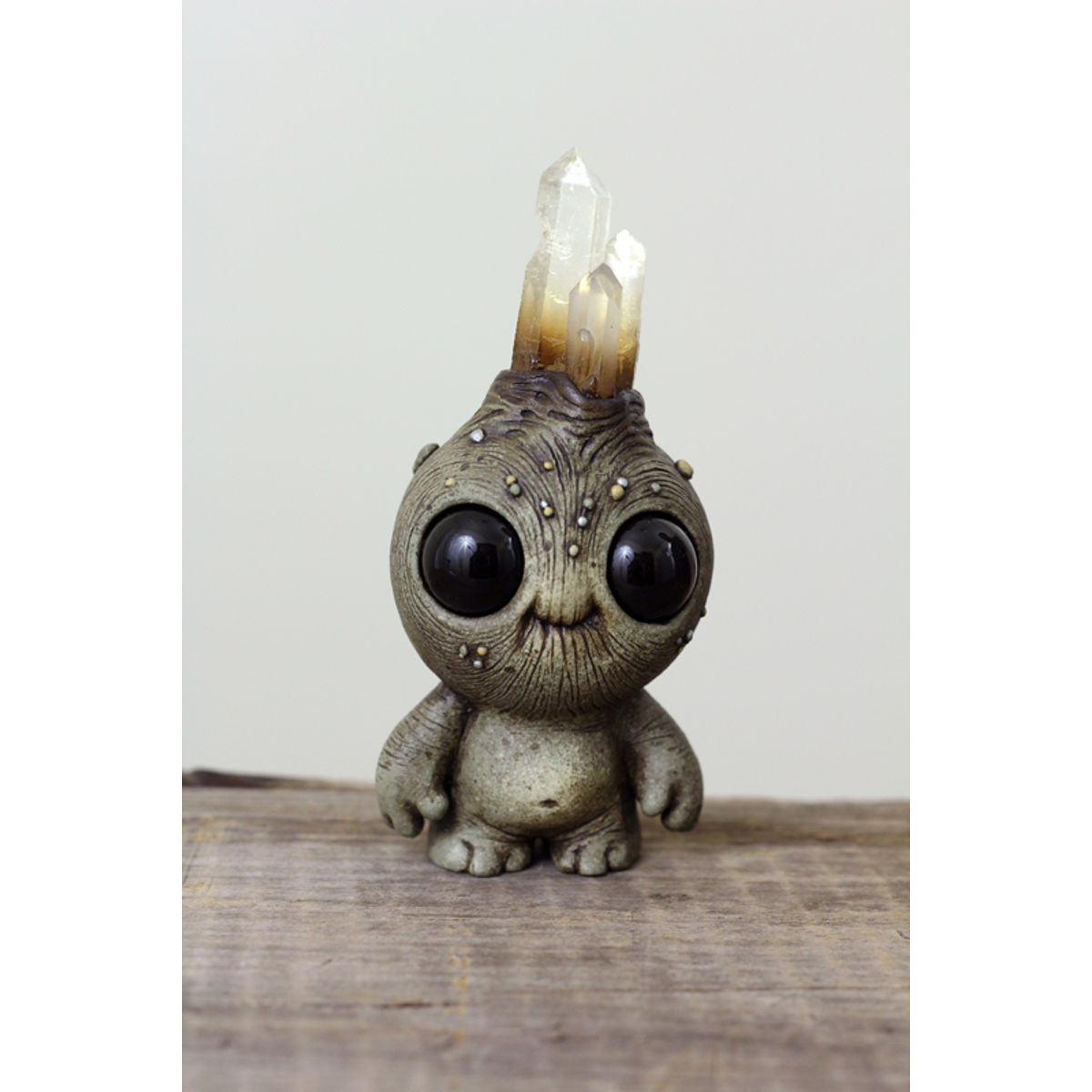 Subterranean Crystal Grubthum