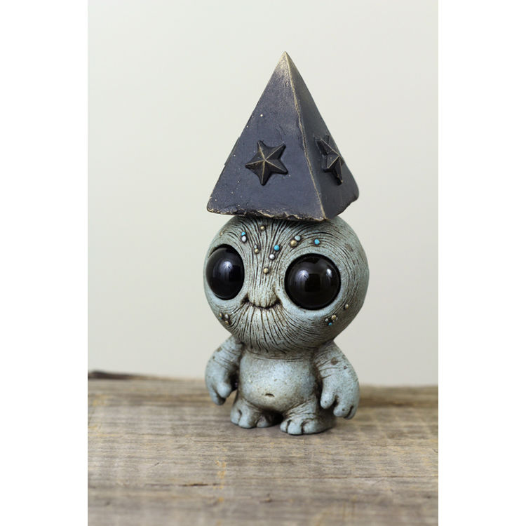 Pentacle Diviner Grubthum by Chris Ryniak