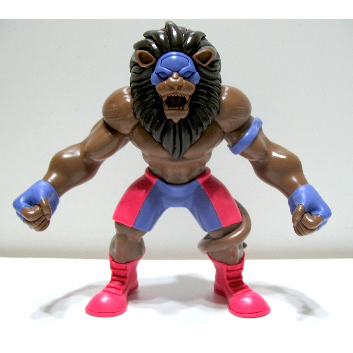 MWOTR Generations Lions - brown