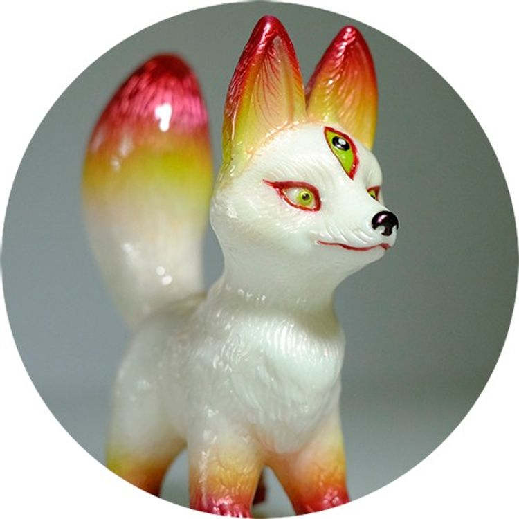 KITSURA - Popcon Asia 2014 Edition by Candie Bolton