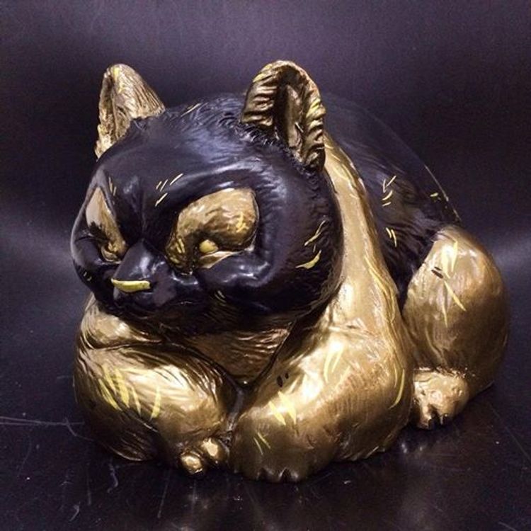 Killer Donut - Black & Gold by Woes (Aaron Martin)