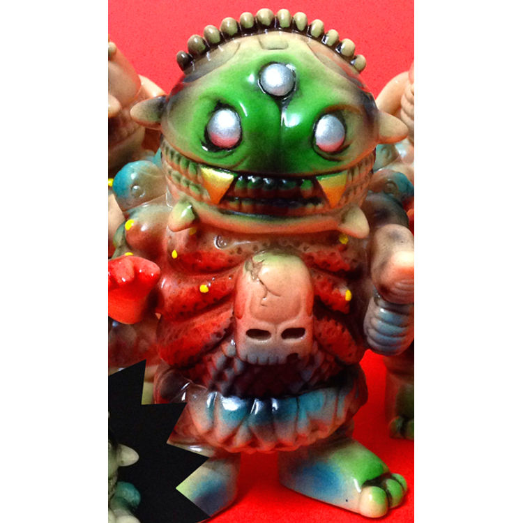 KILLER KETCHUP MINI CHEESTROYER by Glenn Manders