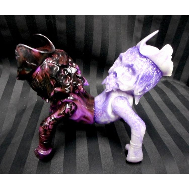 Siamese Skull Captain ( Purple Black × Purple & Purple × GID) by Pushead (Brian Schroeder)