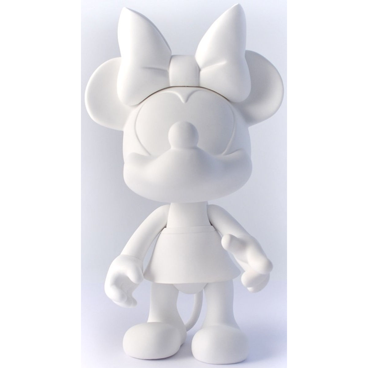 ARTOYS MINNIE MONOCHROME WHITE 8"
