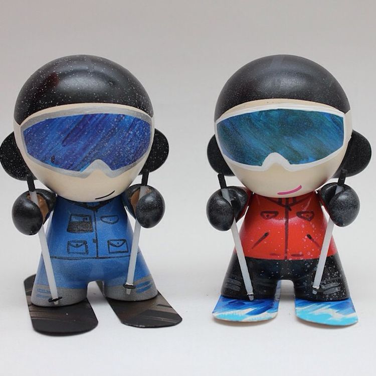 Skier Munnys by Zard Apuya