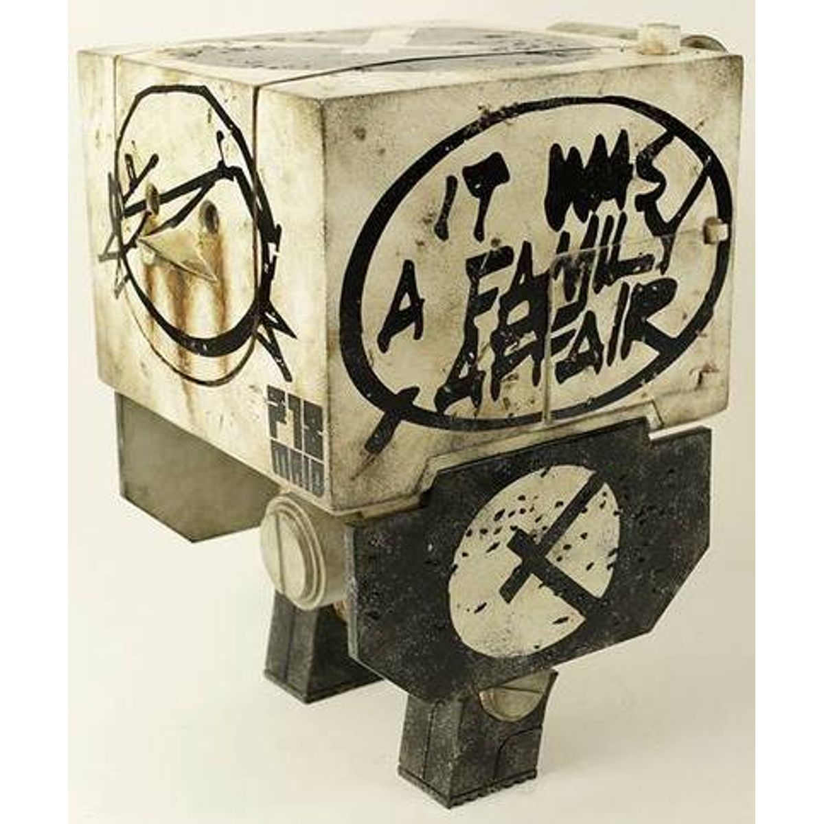 Mighty Square - P18 Maid