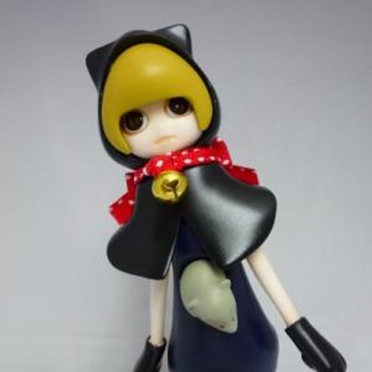 beast black cat hood Ver. (A red ribbon playful)