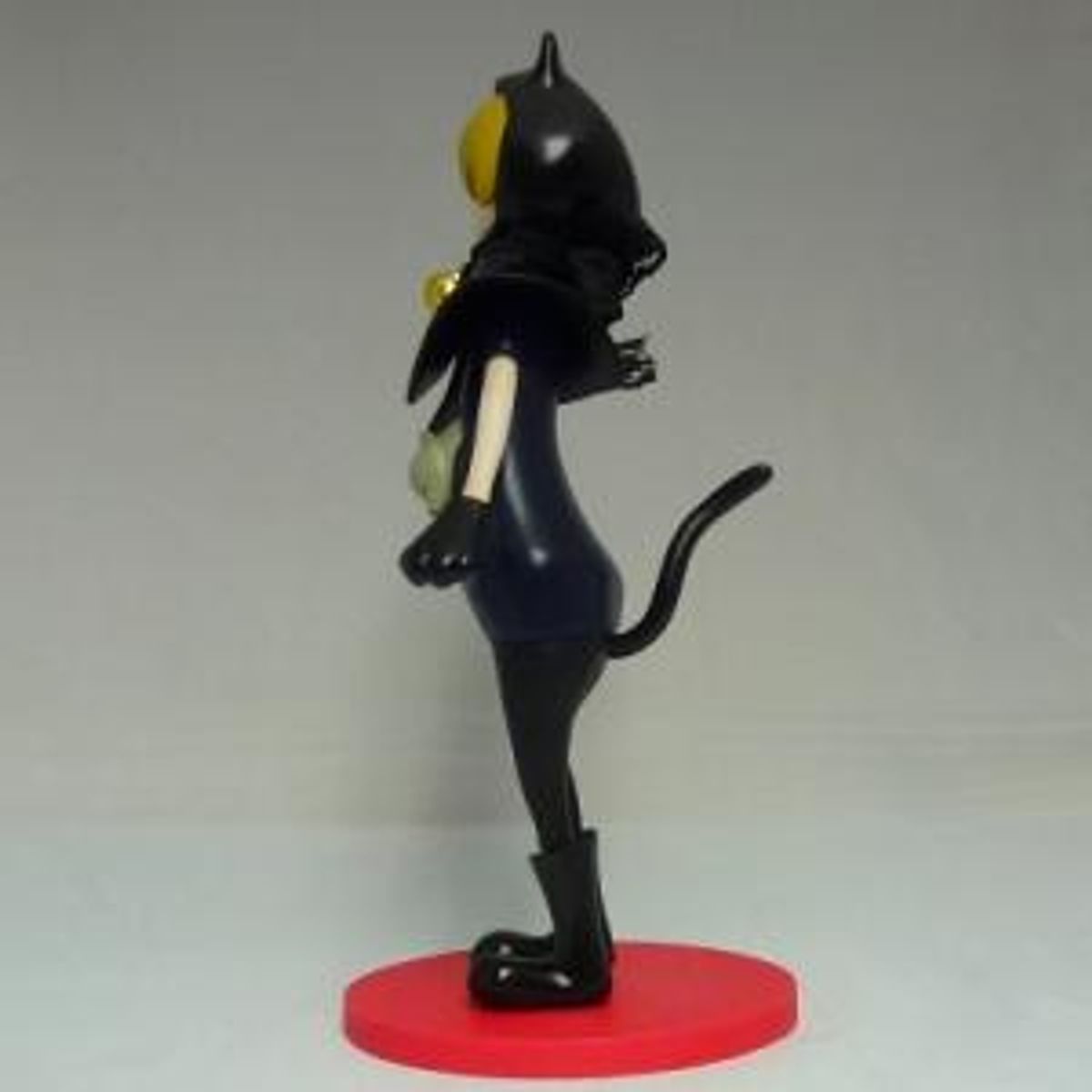 beast black cat hood Ver. (B ribbon black yellow eyes)