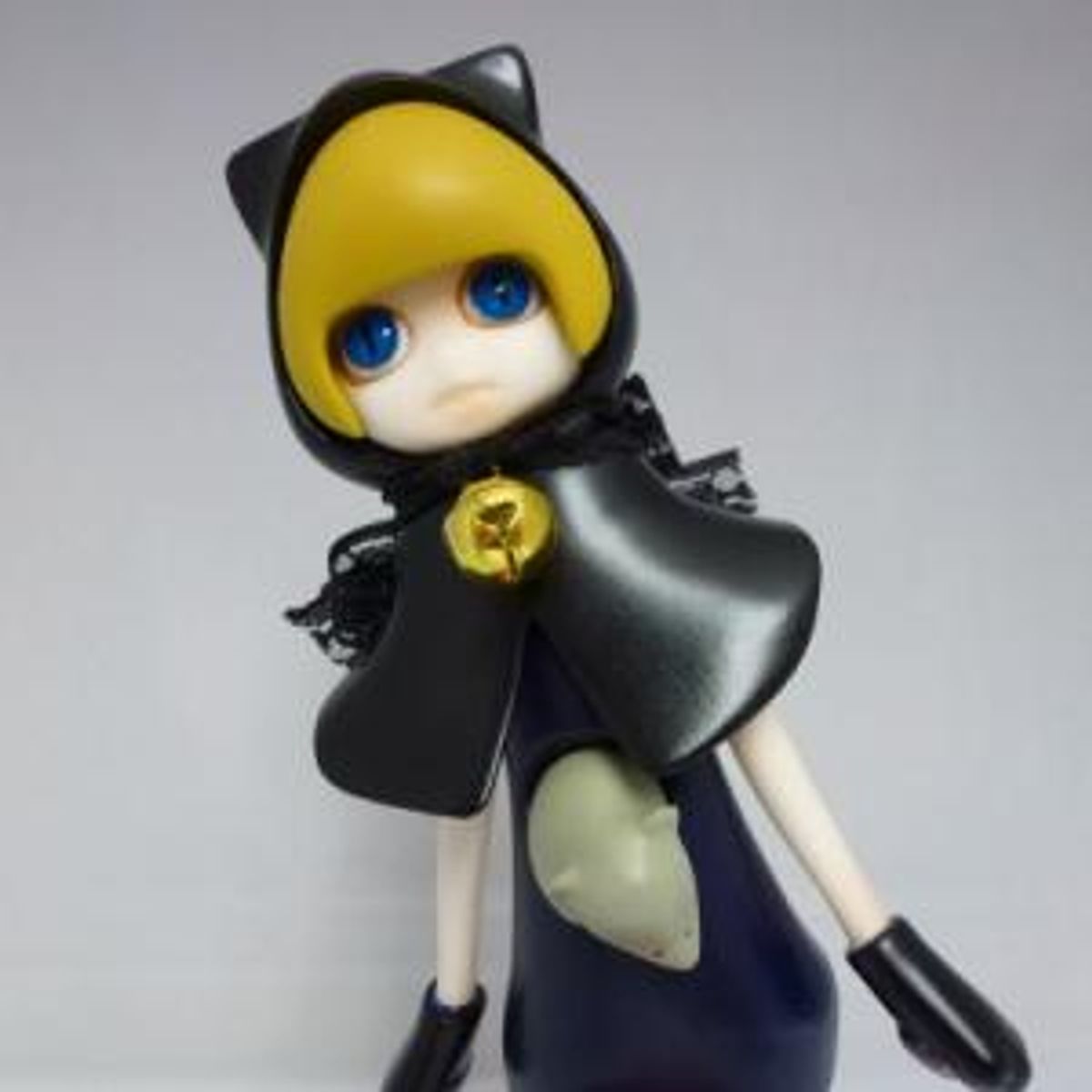 beast black cat hood Ver. (B ribbon black blue eyes)