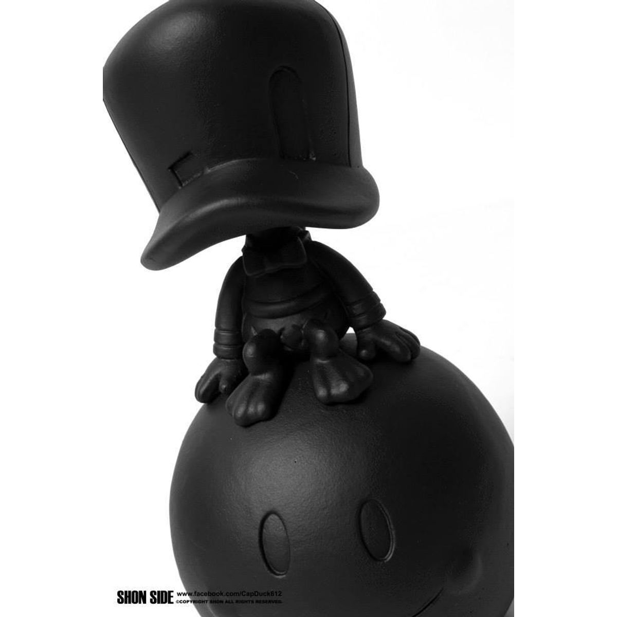 BLACK SMILE Cap Duck