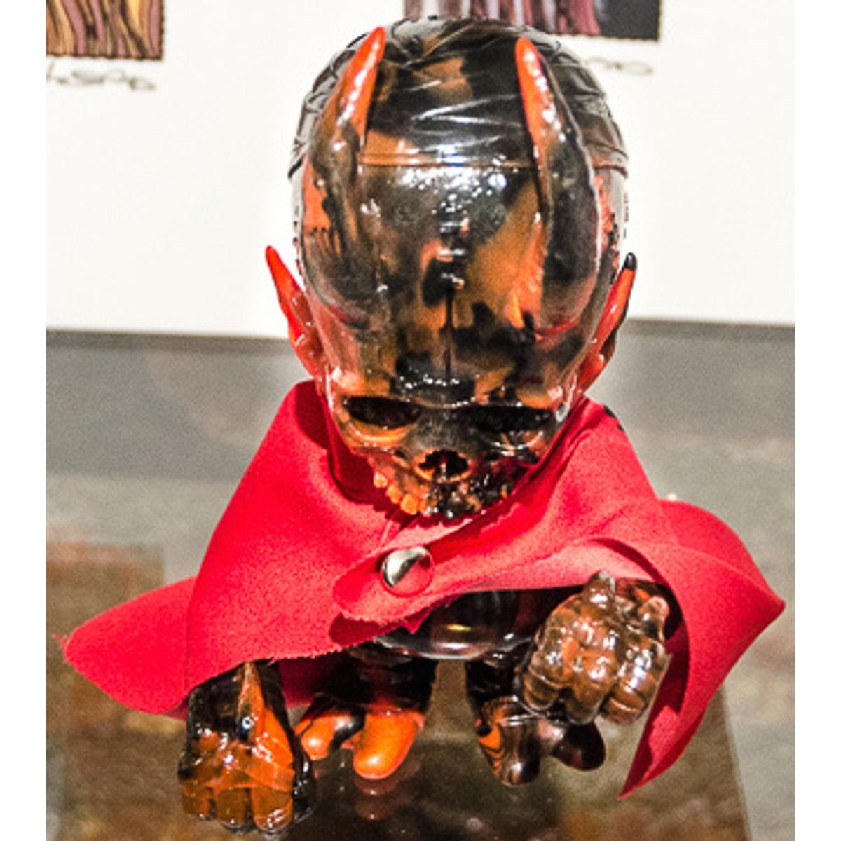 red caped Skull Hevi