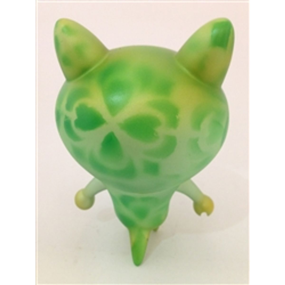 Four Leaf Clover of Happiness Mao Cat (Ver3)