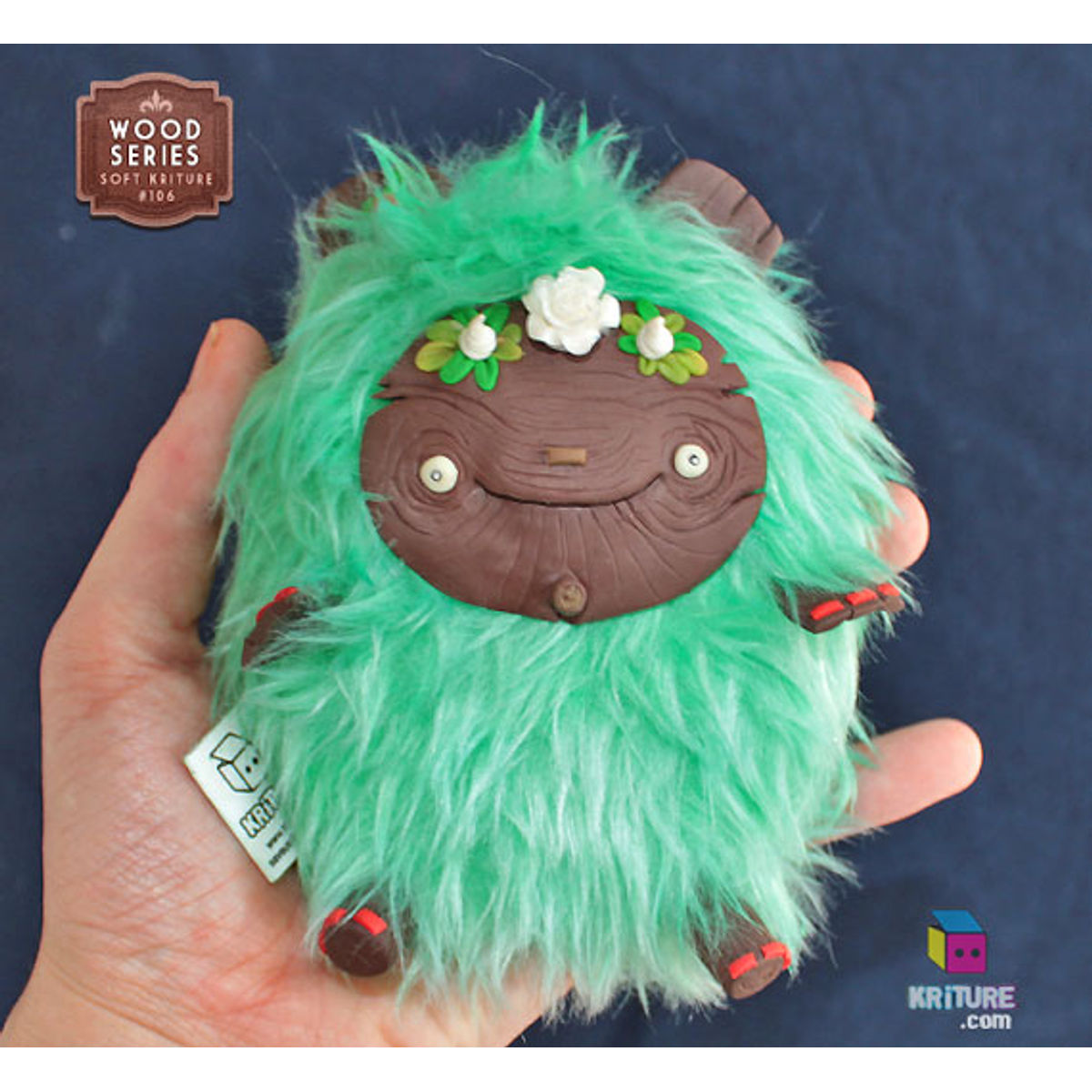 Woodland creature plushie with flower and leaves - Kriture no.108