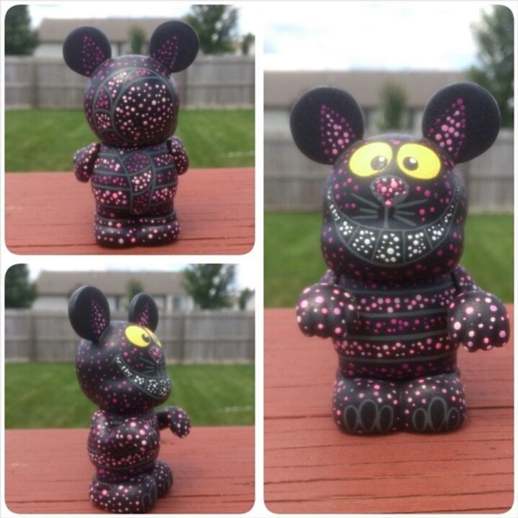 Cheshire cat by crazy4vinyls (Josh Edwards)