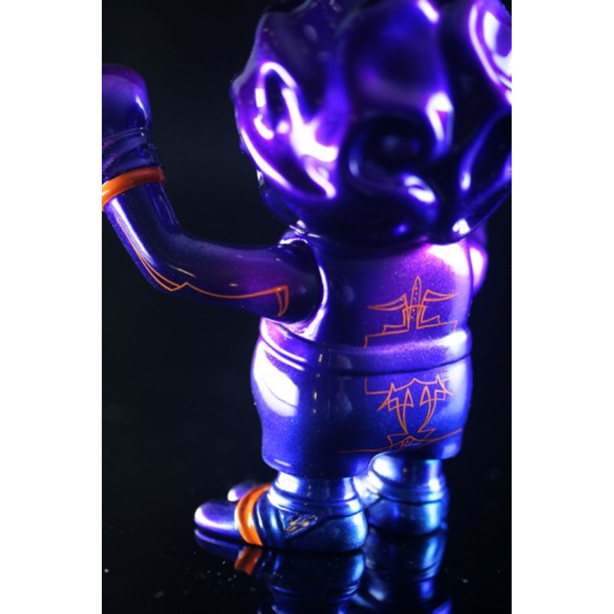 Skull Bee Custom