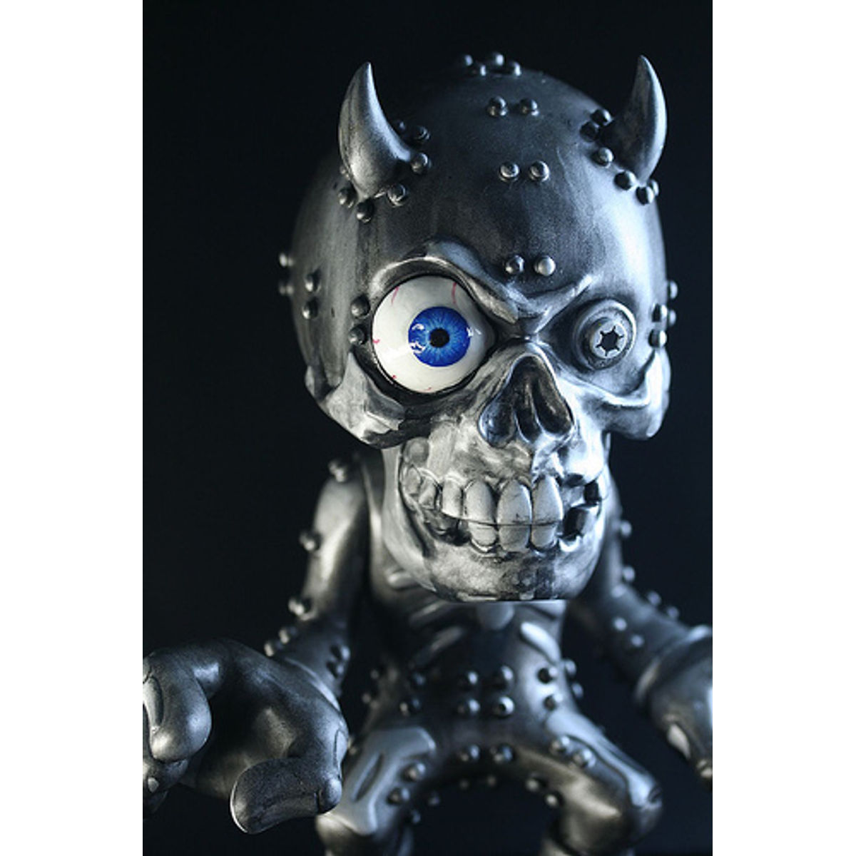 Balzac Atom Age Vampire Stainless Steel