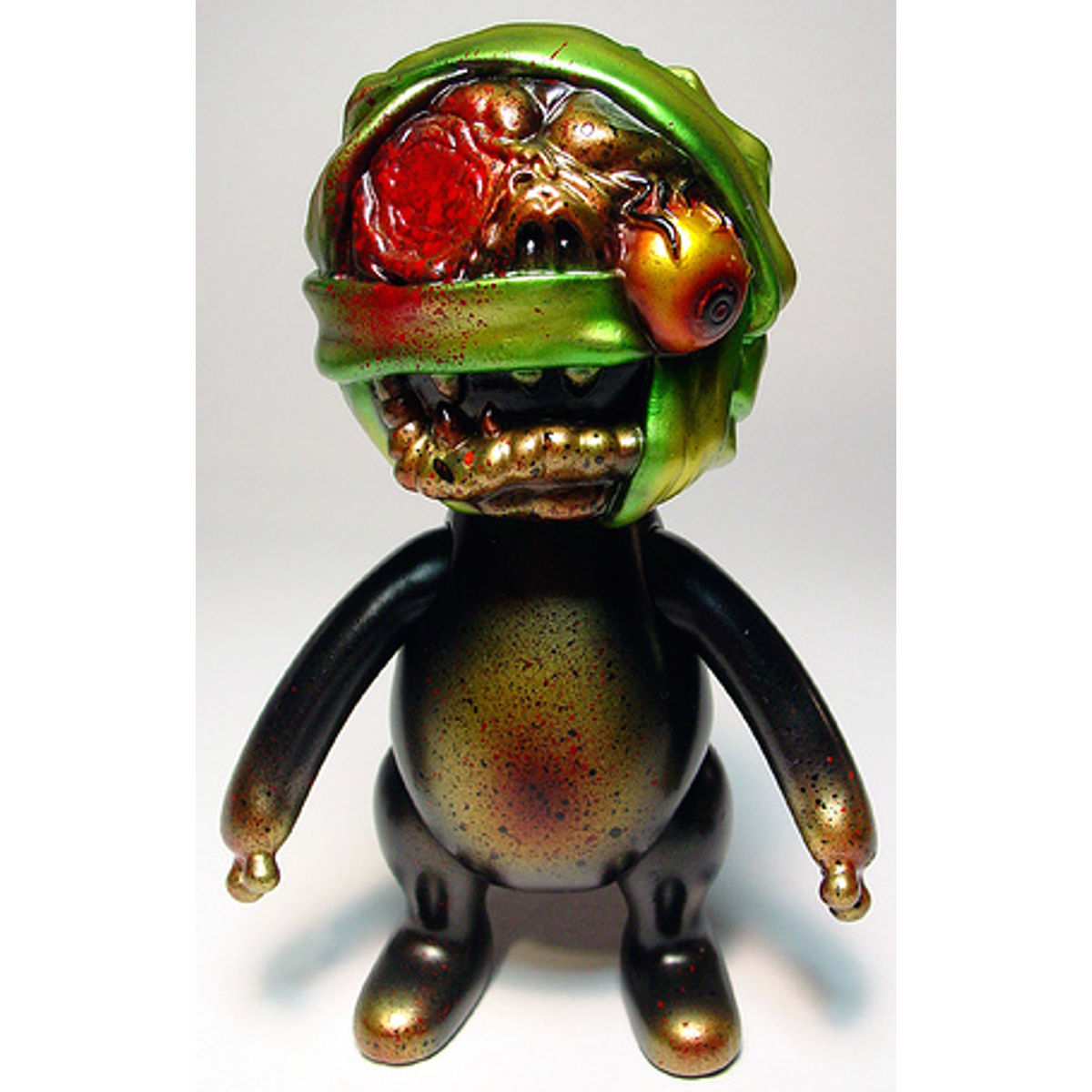 OBAKE DOG lash custom