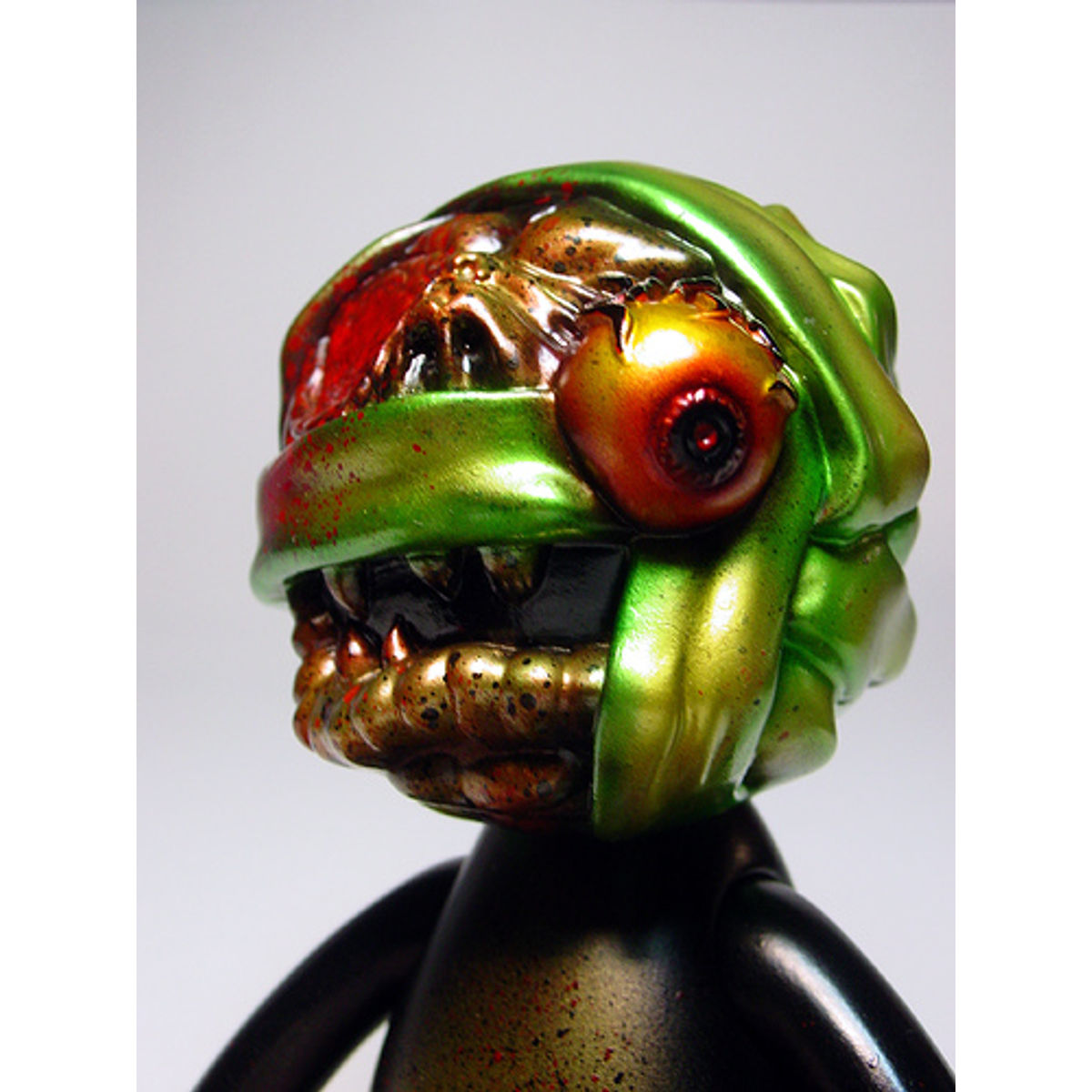 OBAKE DOG lash custom