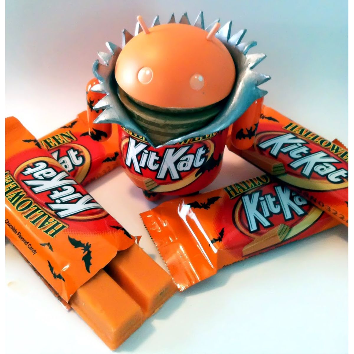 Halloween KitKat