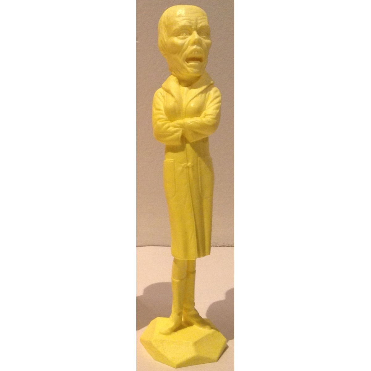 Cutie of the Opera - yellow