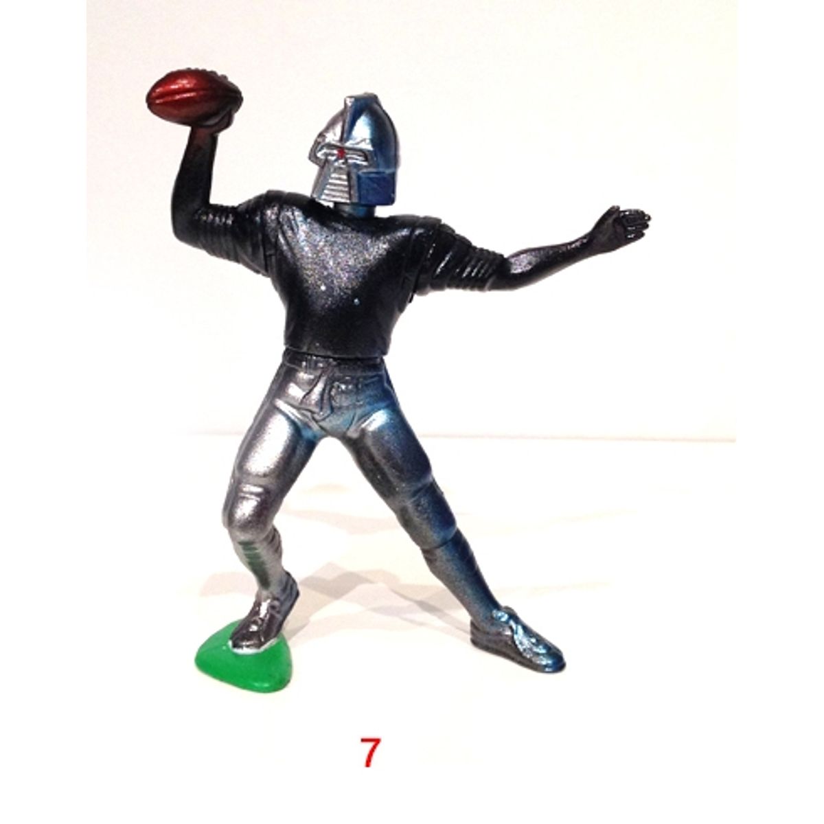 Cylon Raiders figure 7