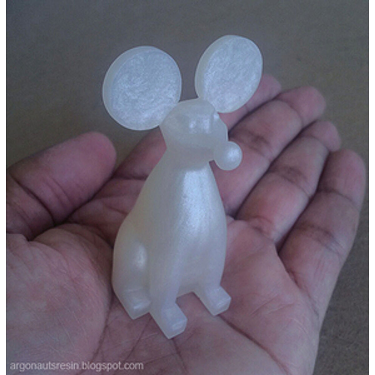 Pearl Cast Sucio Mouse