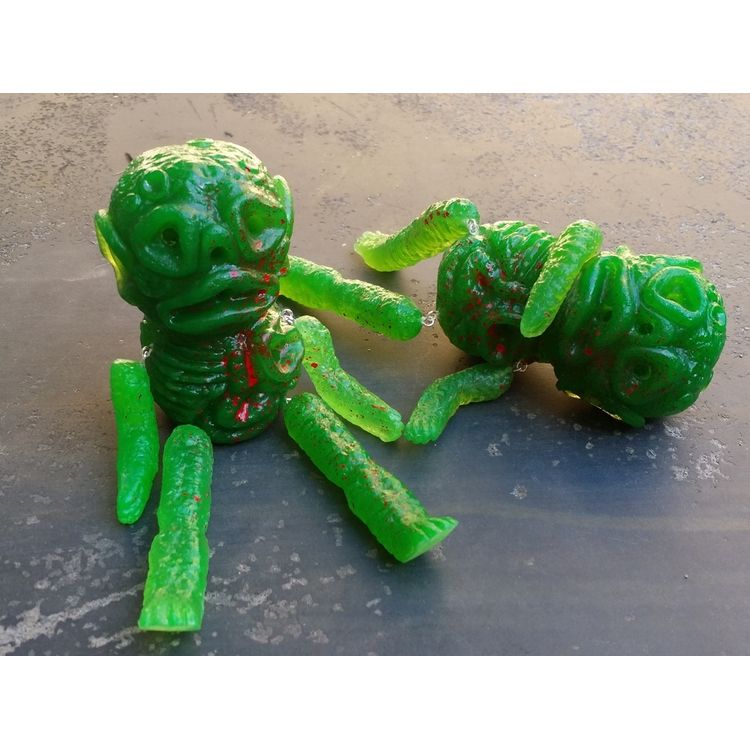 Ooze Corpse [blood splatter] by Grizlli Atom
