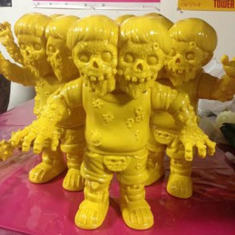 DOUBLETHINK YELLOW by TKOM (Takahiro Komuro)