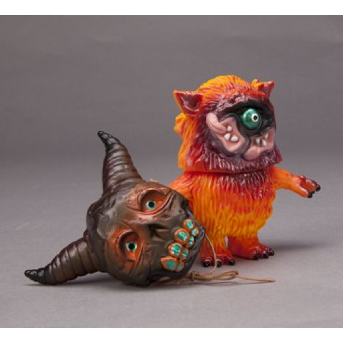 MASKED DIGGLER BURNT PUMPKIN