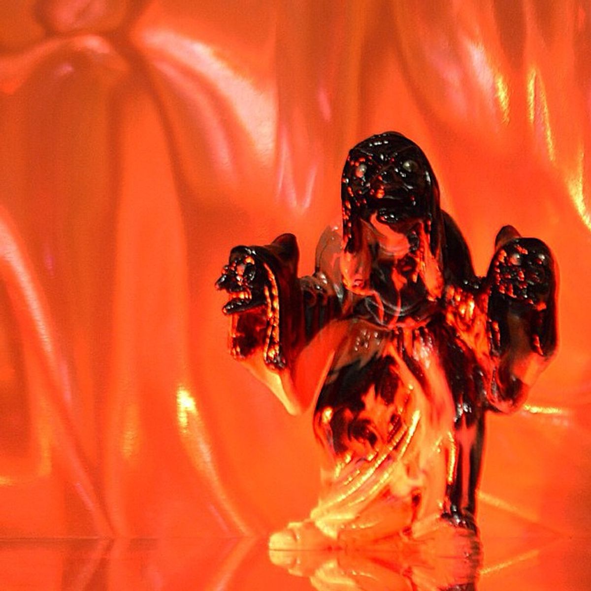 COVEN WITCH (HALLOWED)