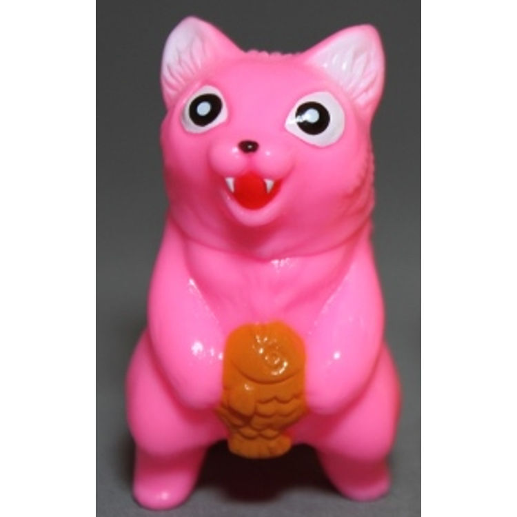 Micro Kaiju Negora - pink by Mark Nagata