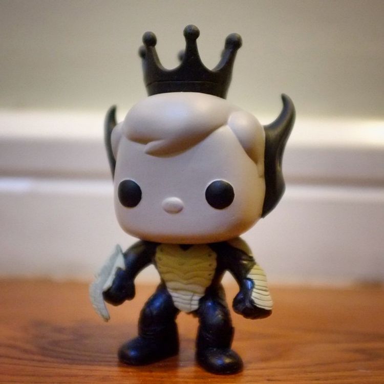Freddy Dark Elf by Crown Customs