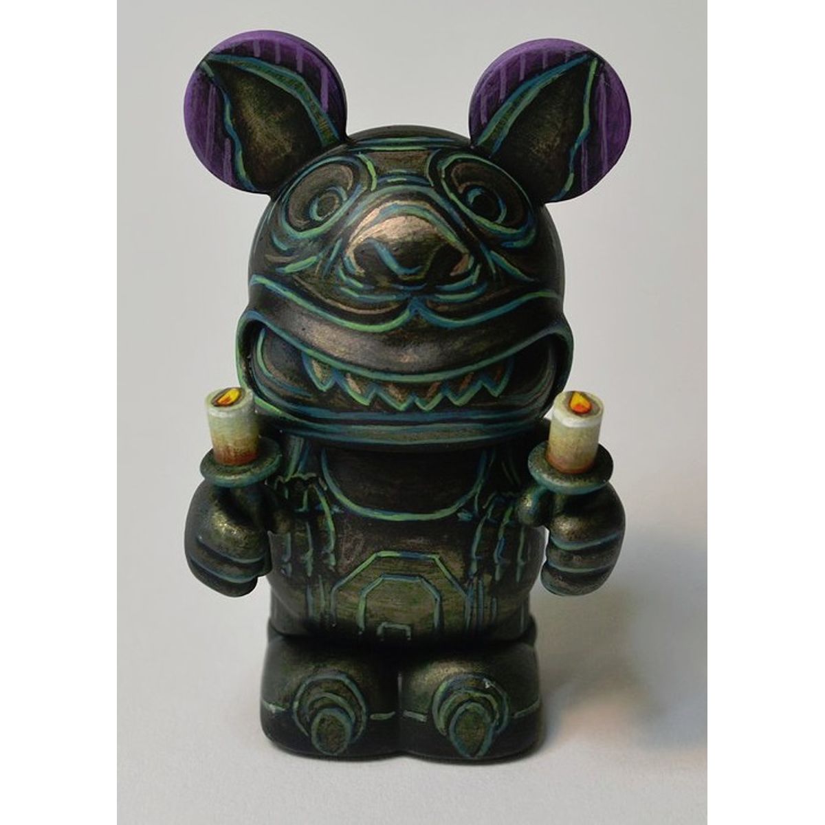Haunted Candleholder