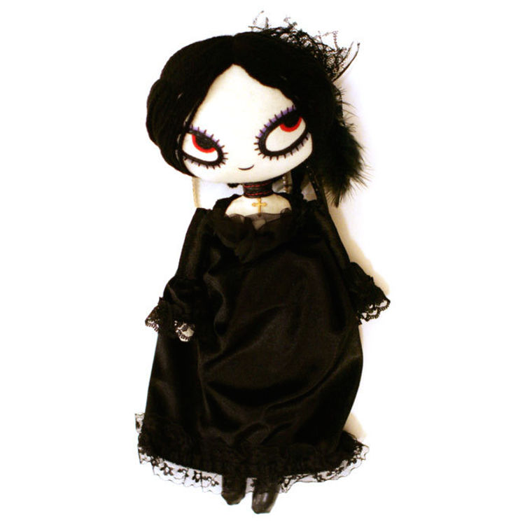 EVIL LADY 2 by Mizna Wada