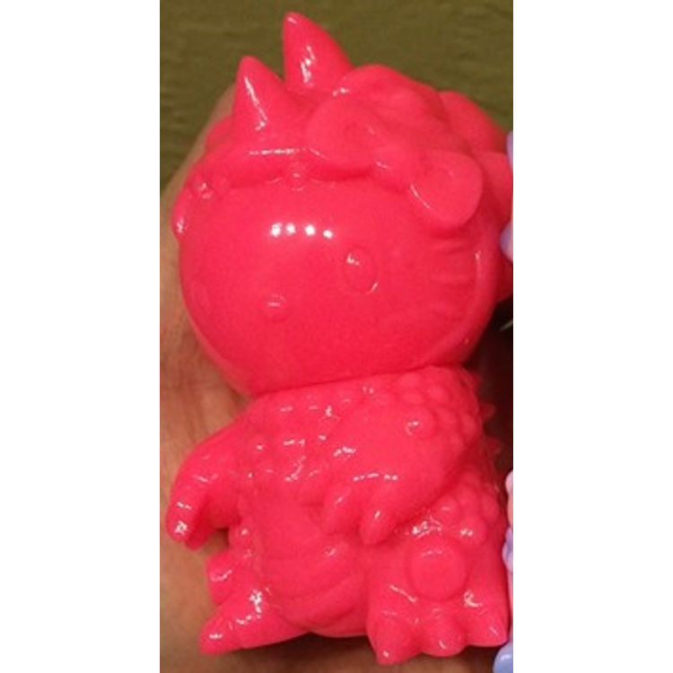 HELLO KITTY KAIJU Sofubi - unpainted pink by TTToy (Yoshihiko Makino)