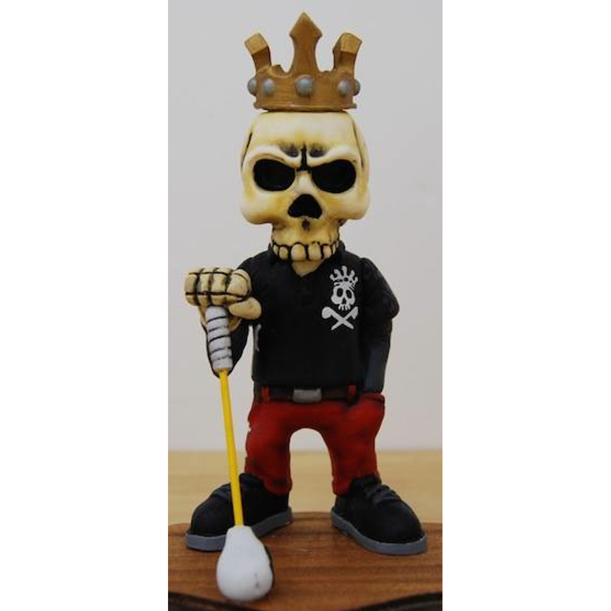 Mr Birdie Hunt - white/ red pants