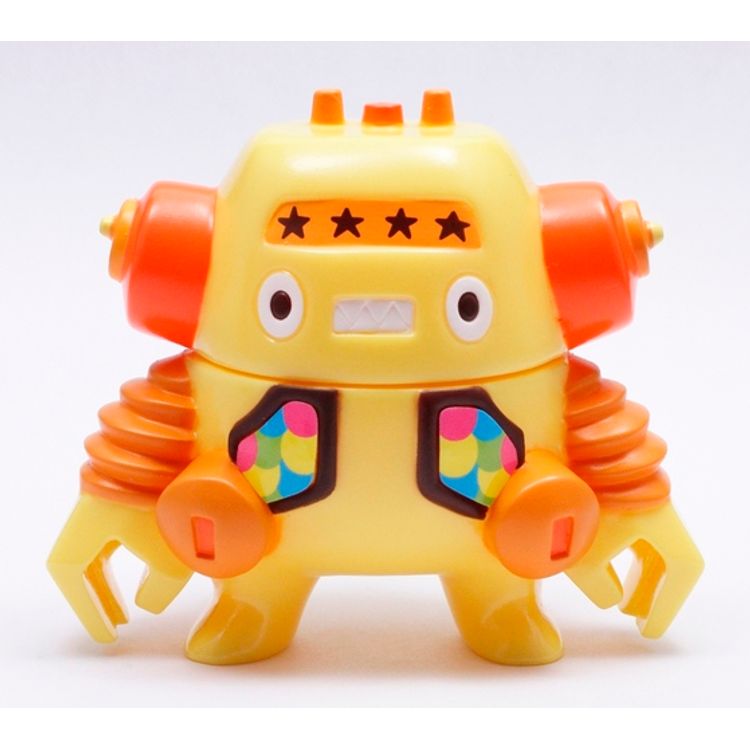 space robot King Joe (Normal color) by Chaco Pink